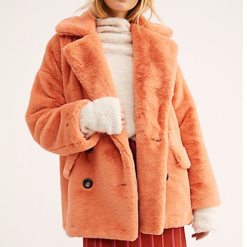 Free People Kate faux fur coat in BLACK ✨✨✨